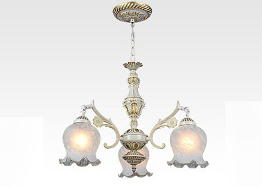 Baroco Styl nowoczesny żyrandol oświetlenie Zinc Alloy Die Casting 3 głowice Shade Wsteczna
