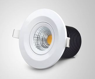 High Power Ultra-cienka odlewania pod ciśnieniem 30 W LED Wbudowane oświetlenie Ra 80 ciepły biały Regulowany Ściemnialny